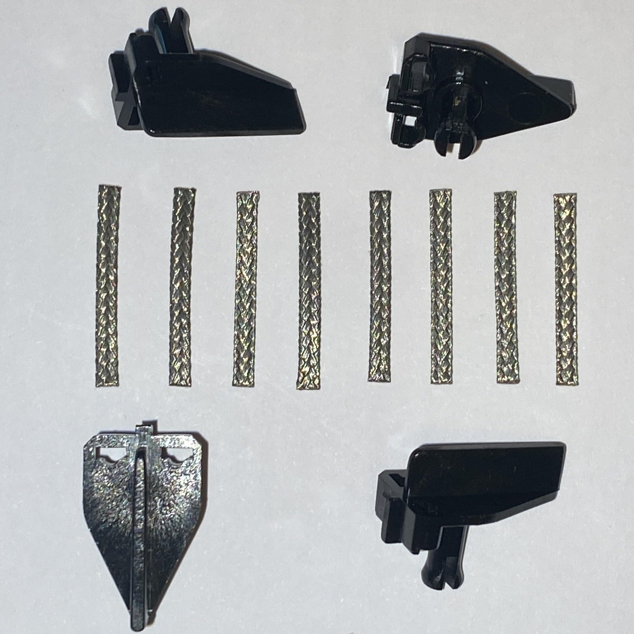 SSC Slot Cars Replacement Spares 4 Easyfit Vintage G23 Long Stem Car Guide Blades with braids and 8 Eyelets Compatible for Scalextric Slot Cars Models, Toy DIY Parts Accessories with Braid