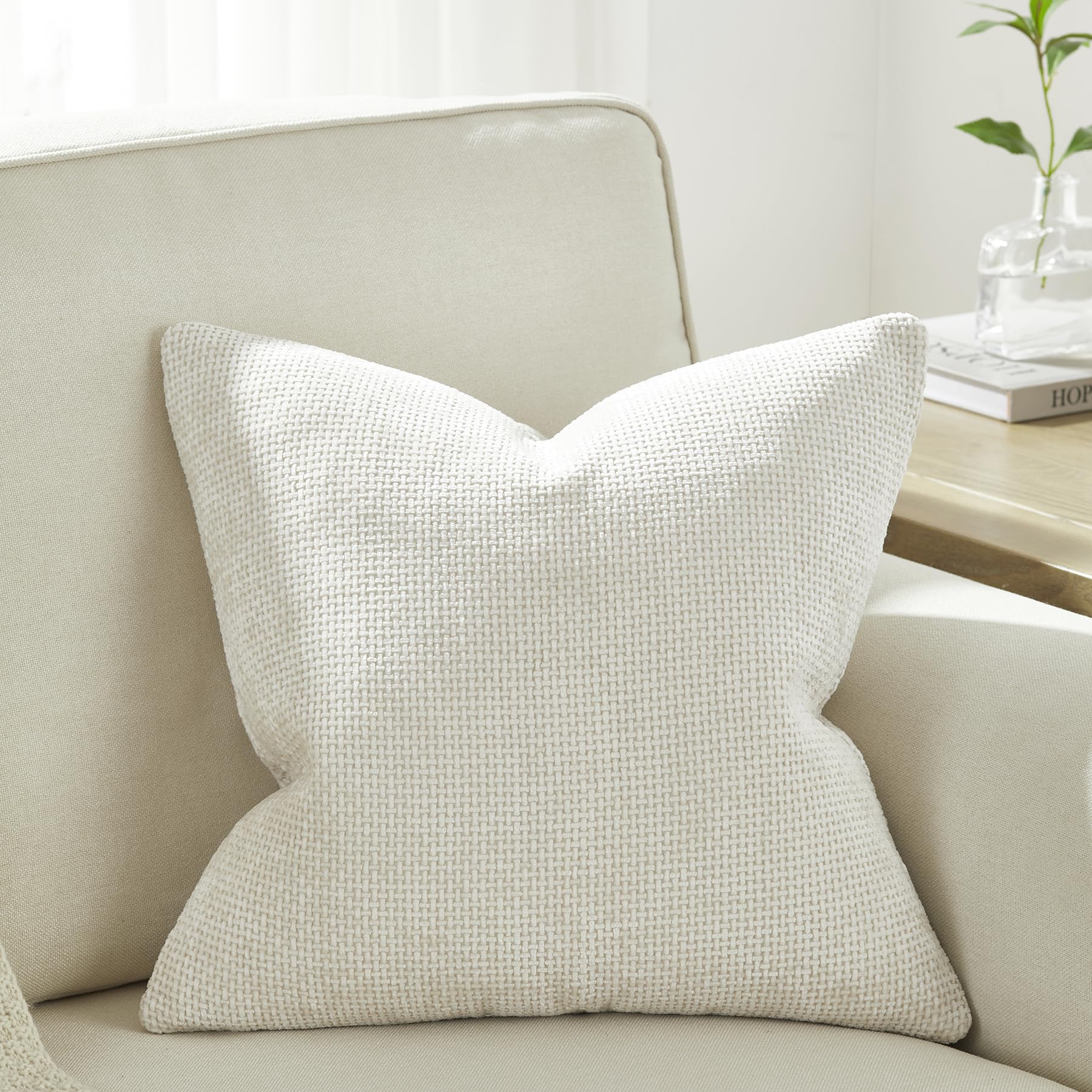 WLNUI Beige Pillow Covers 18x18 Inch Set of 2 Luxurious Chenille Throw Pillow Covers Decorative Square Cushion Case for Couch Sofa Bed Living Room Farmhouse Decorations