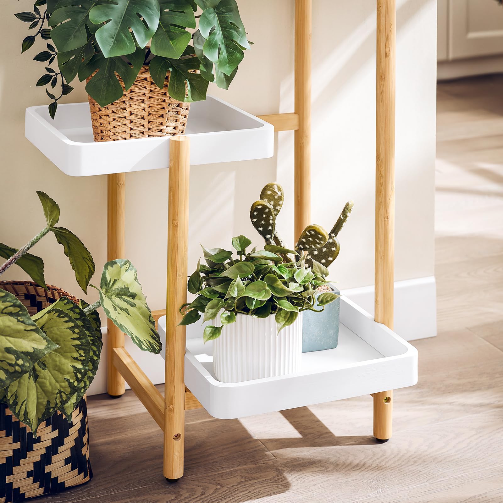 SoBuy 3-Tier Hölzern Blumenregal Pflanzenregal Mehrstöckig Blumentopfständer für 3 Töpfe Blumenbank Blumentreppe Pflanzentreppe Standregal Garten Balkon Deko Natur-Weiß BHT ca. 31x130x27cm STR13-WN Garten