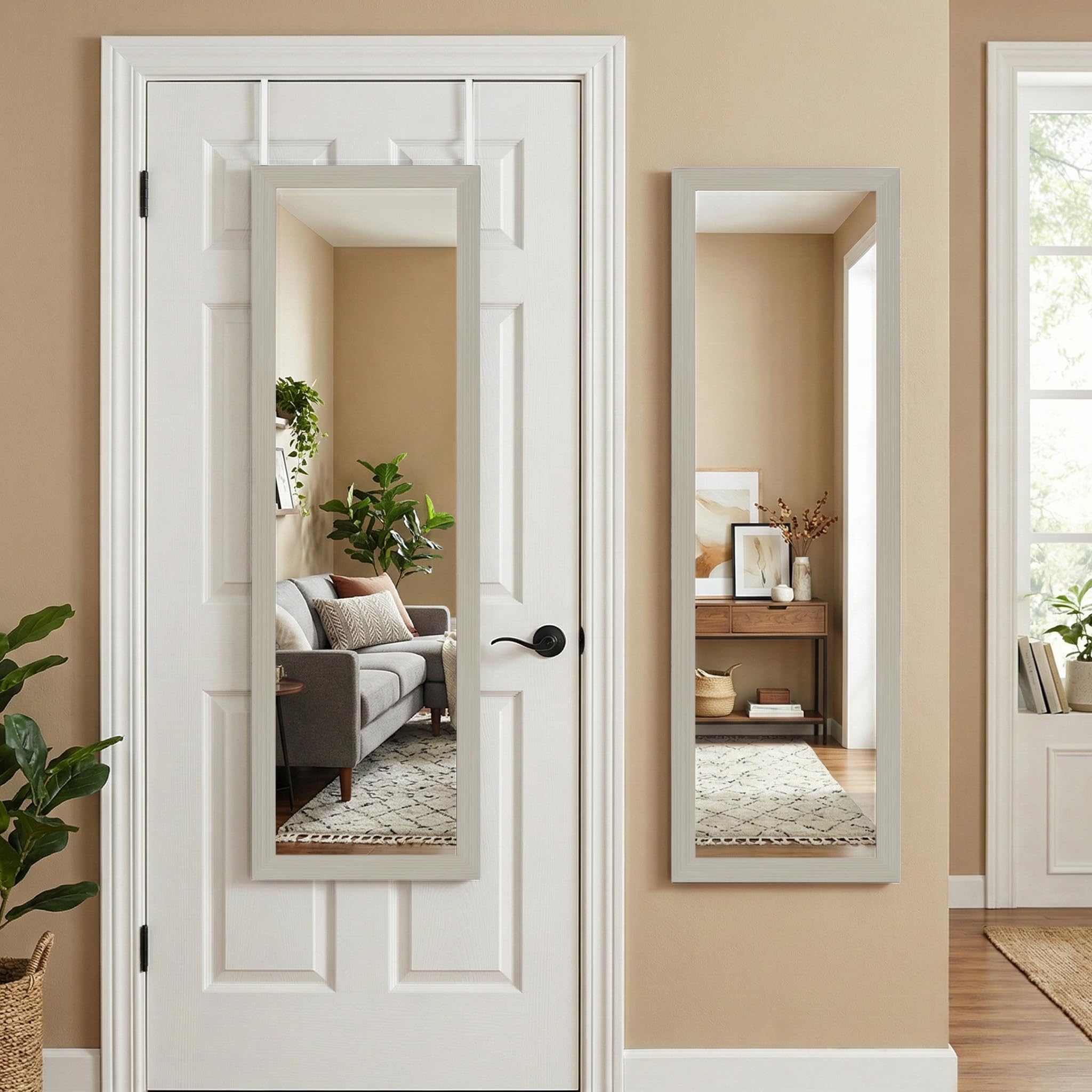 Americanflat Specchio per porta da appendere, 38 x 130 cm, in vetro infrangibile con staffa in metallo per appendere il bagno, la camera da letto, telaio in MDF, colore legno chiaro
