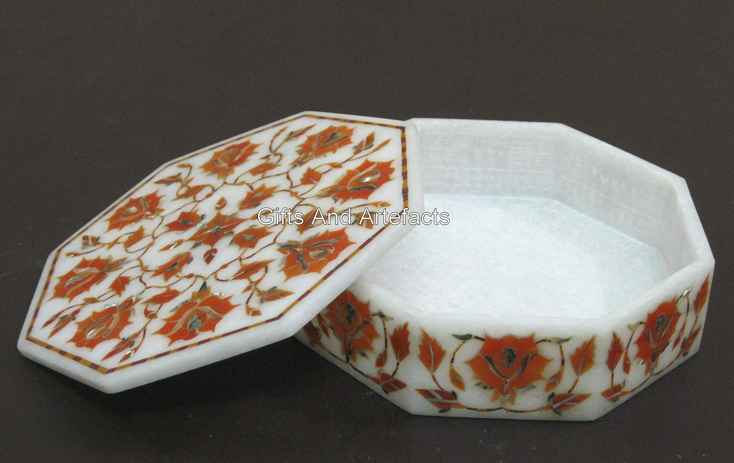 Boîte à maquillage en marbre blanc et cornaline 15x15 cm
