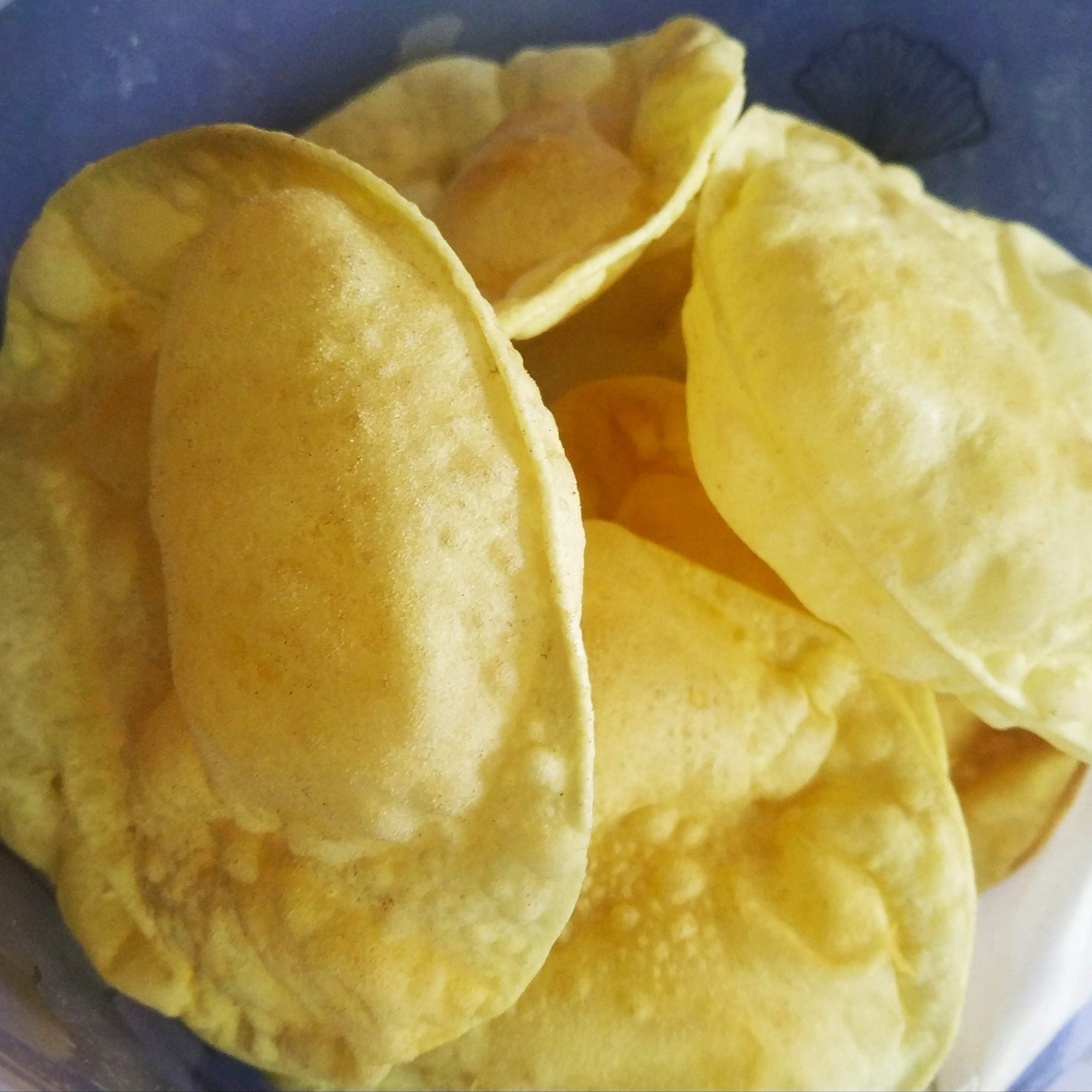 SRI AYYAPPA Fresh Kerala Pappadam-4 Inch-Traditional Homemade Fryums/Papad/Appalam (150 G4 Pack),1 Kilograms