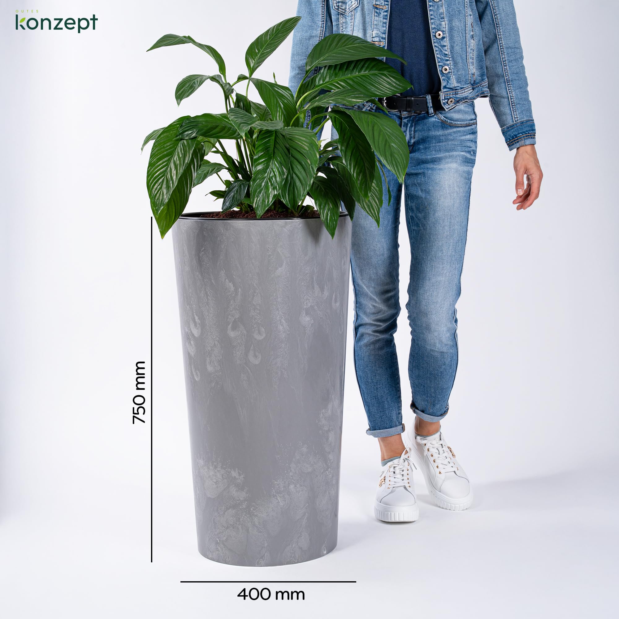 KONZEPT Blumentopf mit Einsatz – Hoch 75cm – in Beton Optik, für Außenbereich, wetterfest, UV-beständig, ECO-Kunststoff, ideal für Garten, Balkon, Terrasse