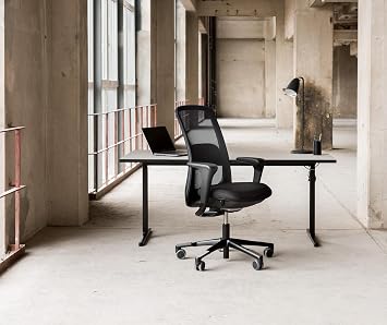 HAG SoFi Black Task Chair