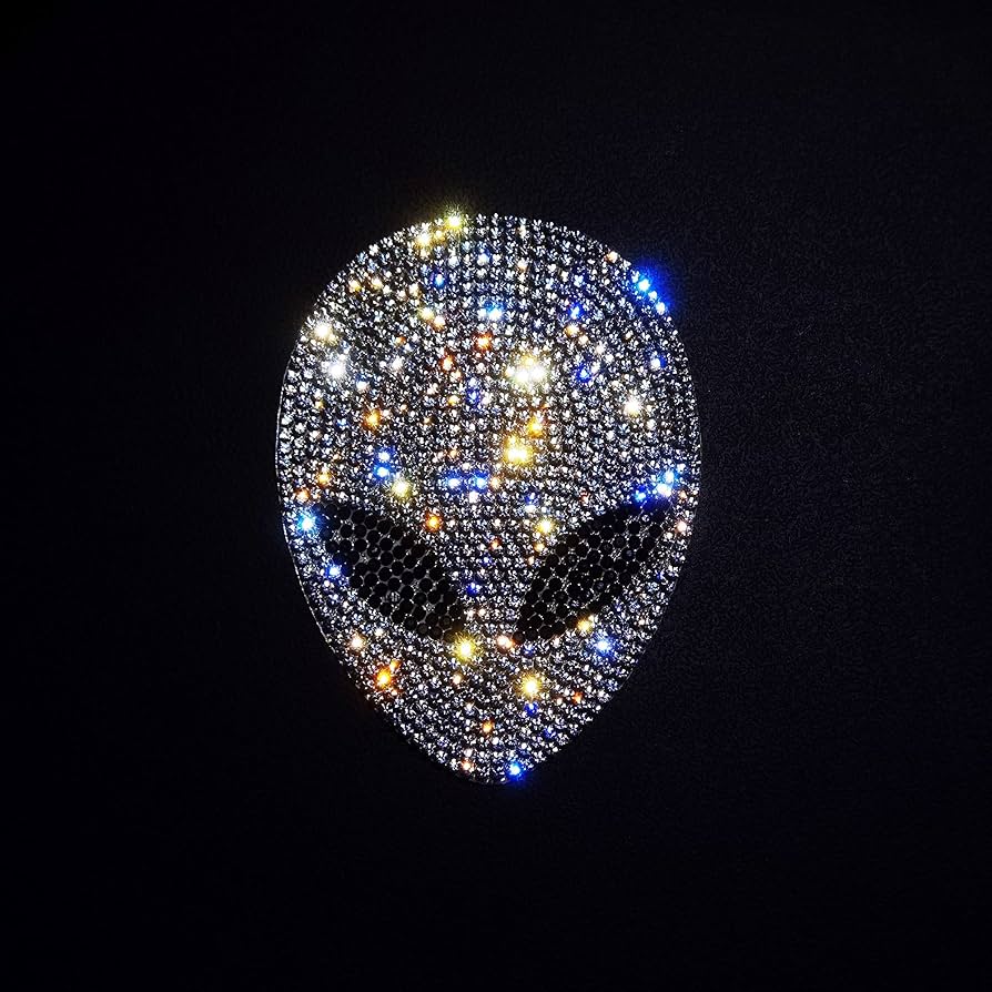 スワロフスキー エイリアン Amazon.com: Silver Bling Alien Car Decal, Sparkling Rhinestone