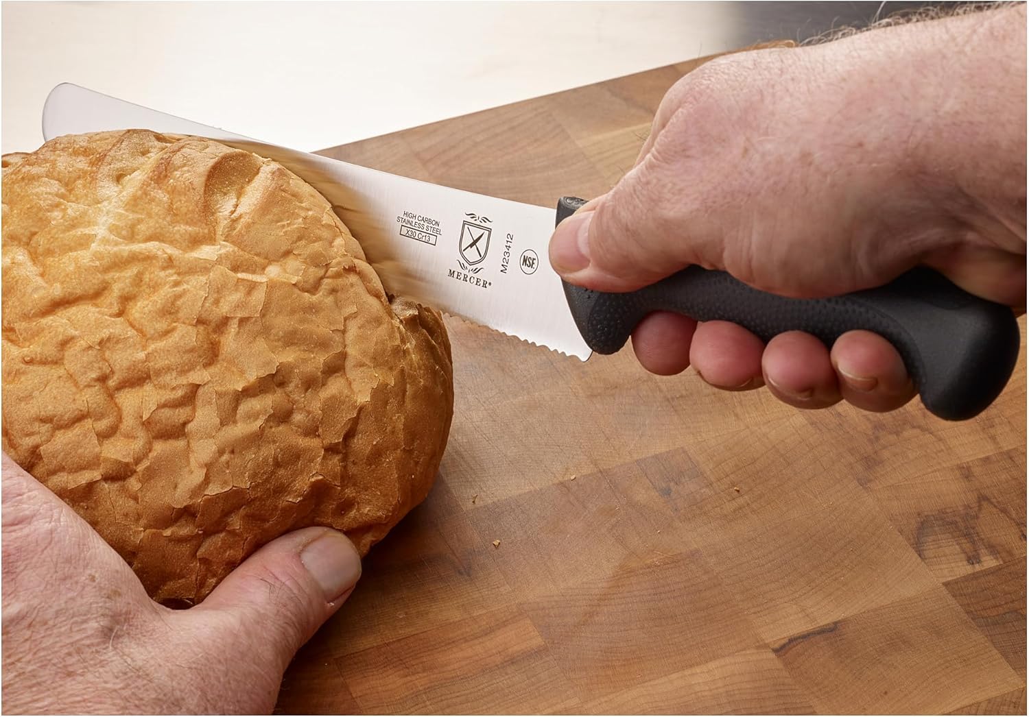 Mercer Culinary M23412 Millennia Black Handle, Wide Fine Sawtooth Blade, Bread Knife