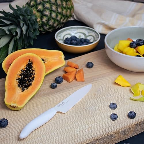 Miniatura 4 de Kyocera Advanced Ceramic Revolution Series - Cuchillo utilitario de 4.5 pulgadas, mango blanco, hoja blanca