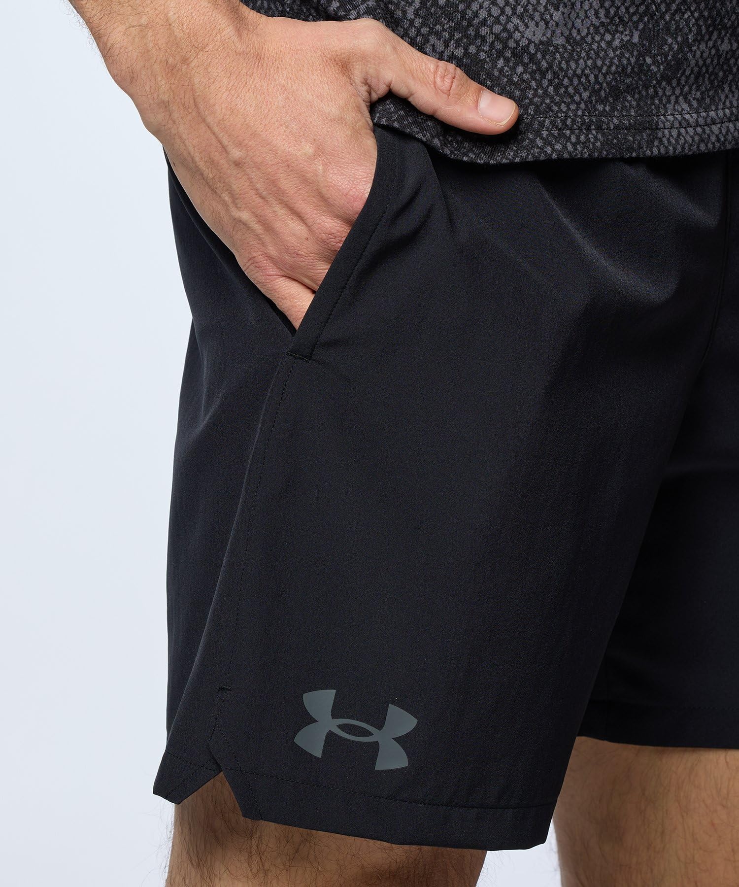UNDER ARMOUR(アンダーアーマー) トレーニングショートパンツUAウーブン 7インチ ショーツメンズ - 5