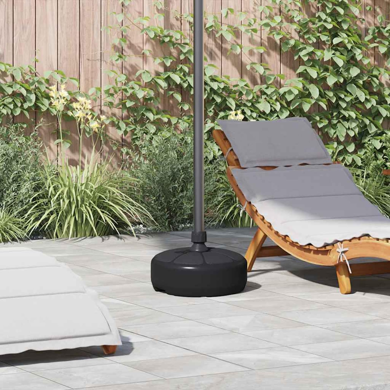 Base de parasol de 15 L – Remplissage d'eau ou de sable facile à remplir et à vider – Poignée intégrée pour plus de stabilité – Idéal pour une utilisation en extérieur, terrasse, pelouse, plage