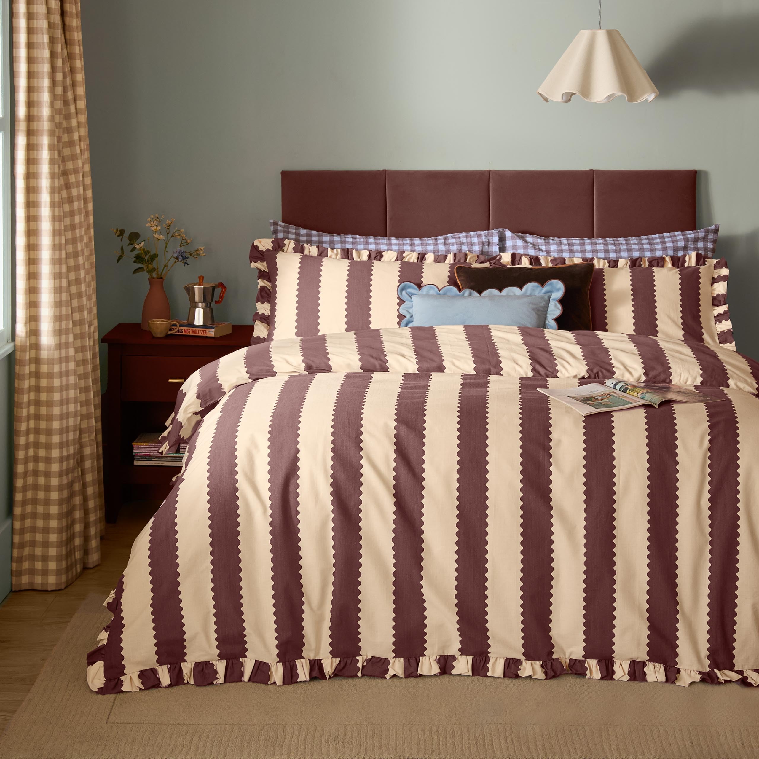 furn. Wylder Birdie Stripe Duvet Cover Set (Buttermilk/Chocolate - Double) โ image 1