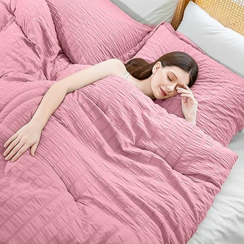 Miniatura 6 de Cosybay Juego de edredón tamaño matrimonial  Juego de edredón de 3 piezas de sirsaca, juego de edredón alternativo de plumón rosa para todas las