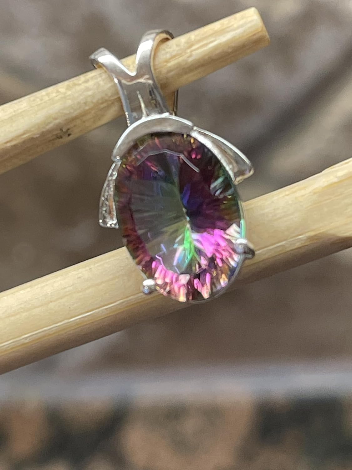 Beautiful 6ct Mystic Topaz 925 Solid Sterling Silver Pendant 22mm - Image 6