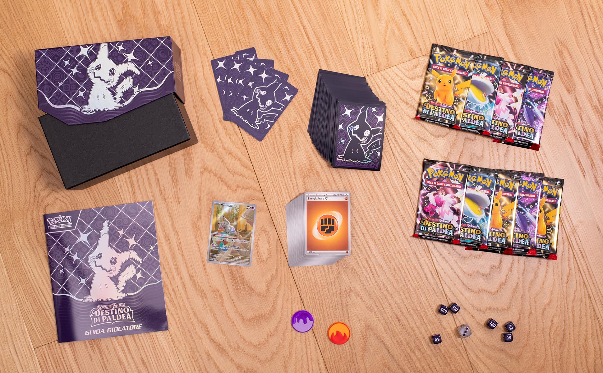 Pokémon Set Allenatore Fuoriclasse dell'espansione Scarlatto e Violetto - Destino di Paldea (nove buste, una carta promozionale olografica a figura intera e accessori di gioco), edizione in italiano