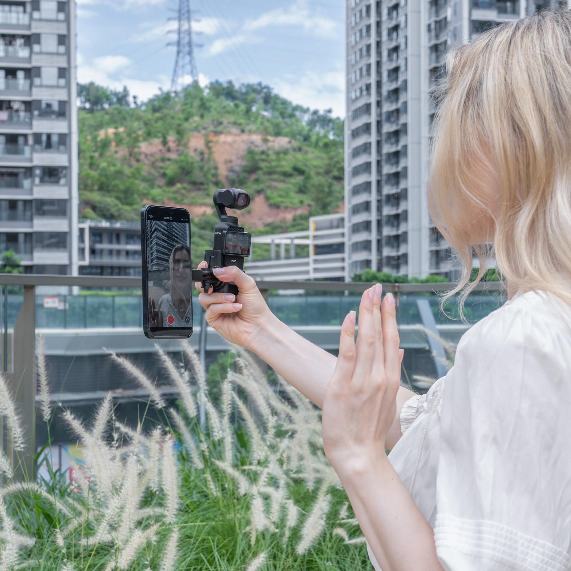 JJC Magnetische Handyhalterung für DJI Osmo Pocket 4 3 Handy Halterung | Pocket3 Pocket4 Creator Kreativ Combo Magnetischer Handy Halter, Erweiterungsadapter mit Kaltblitzschuh für Mikrofon Leuchte