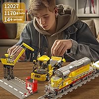 Vista 7 de Mould King 12027 Juegos de construcción de tren locomotora diésel con semirremolques, grúas, kit de juguetes de ingeniería de control