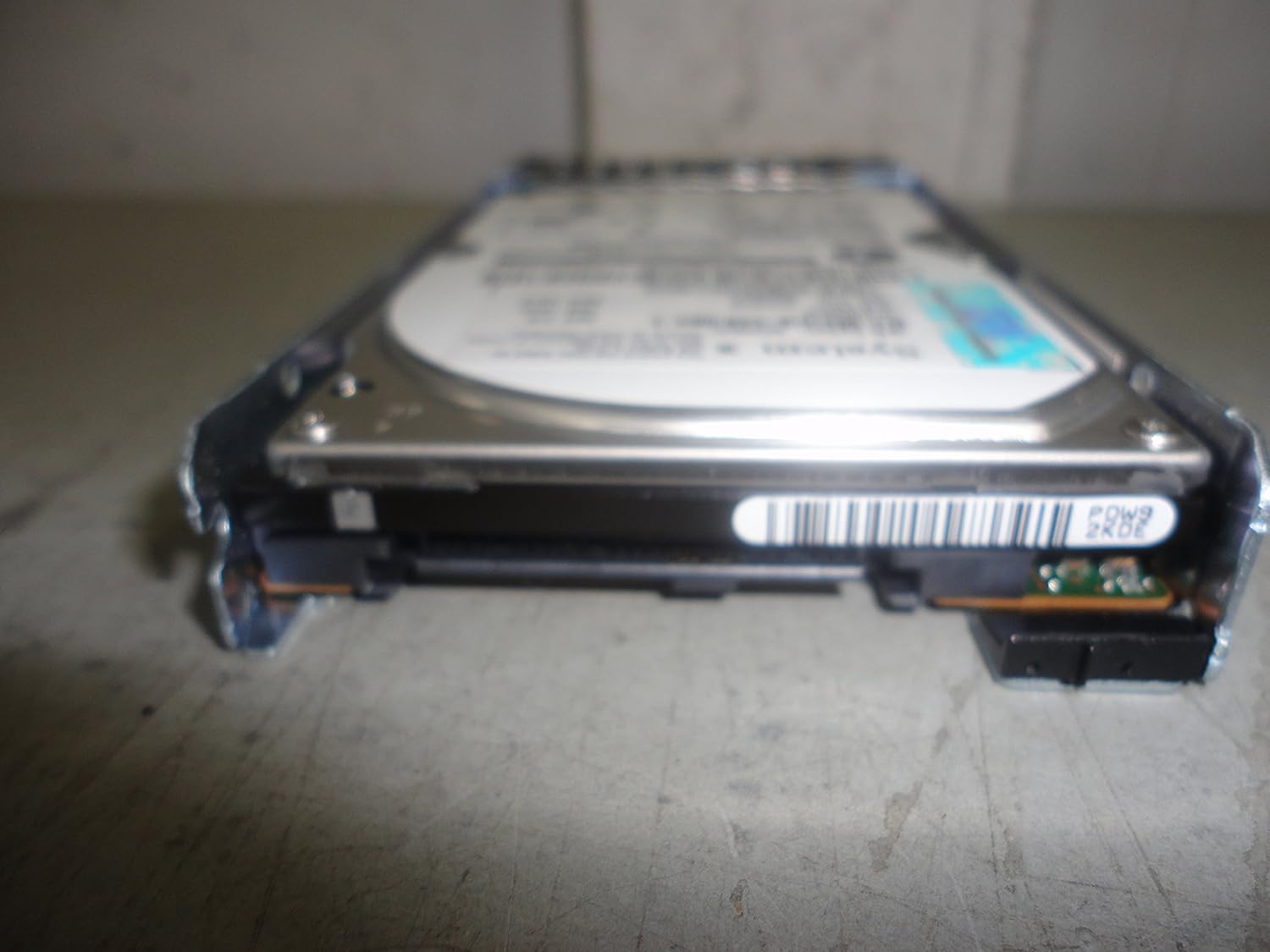 IBM 300GB 42D0638 42D0637 42D0641 10000 RPM SAS 6GB/s 2.5" Hard Drive w/ tray