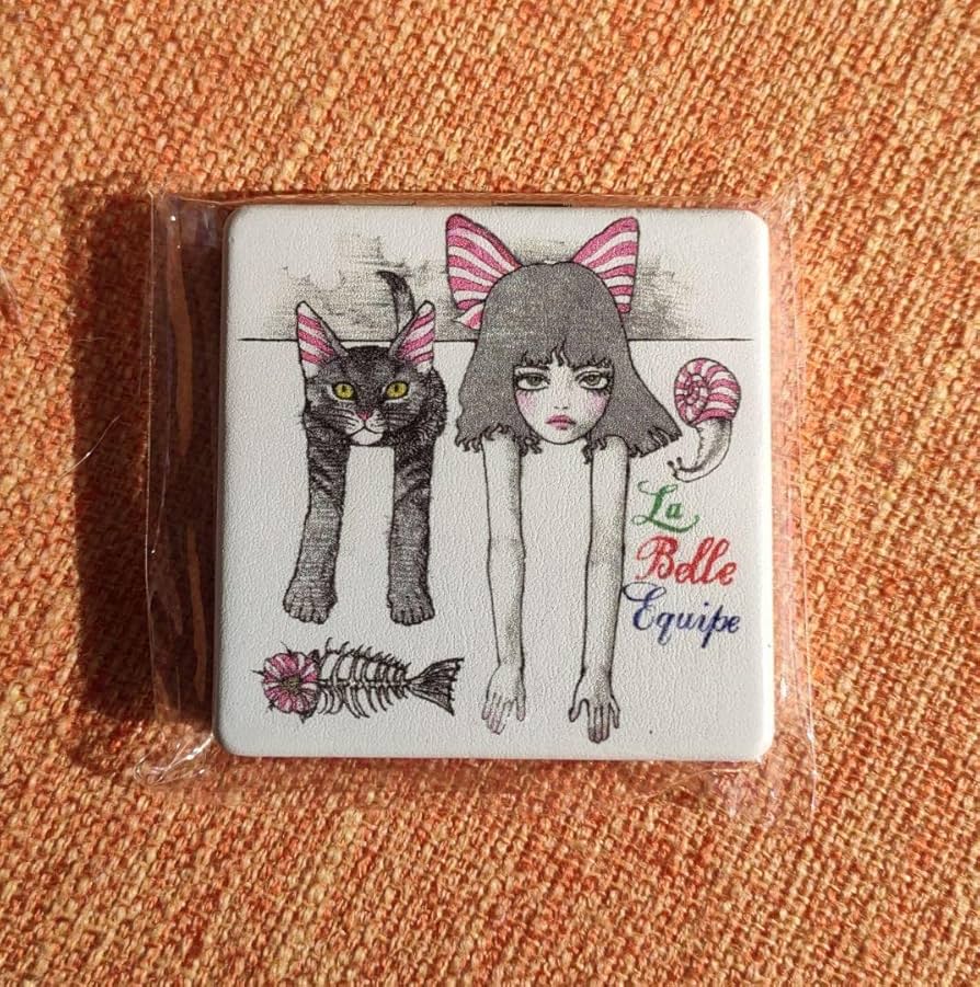 Amazon.co.jp: 宇野亜喜良 QXQX コンパクトミラー 鏡 : ホビー