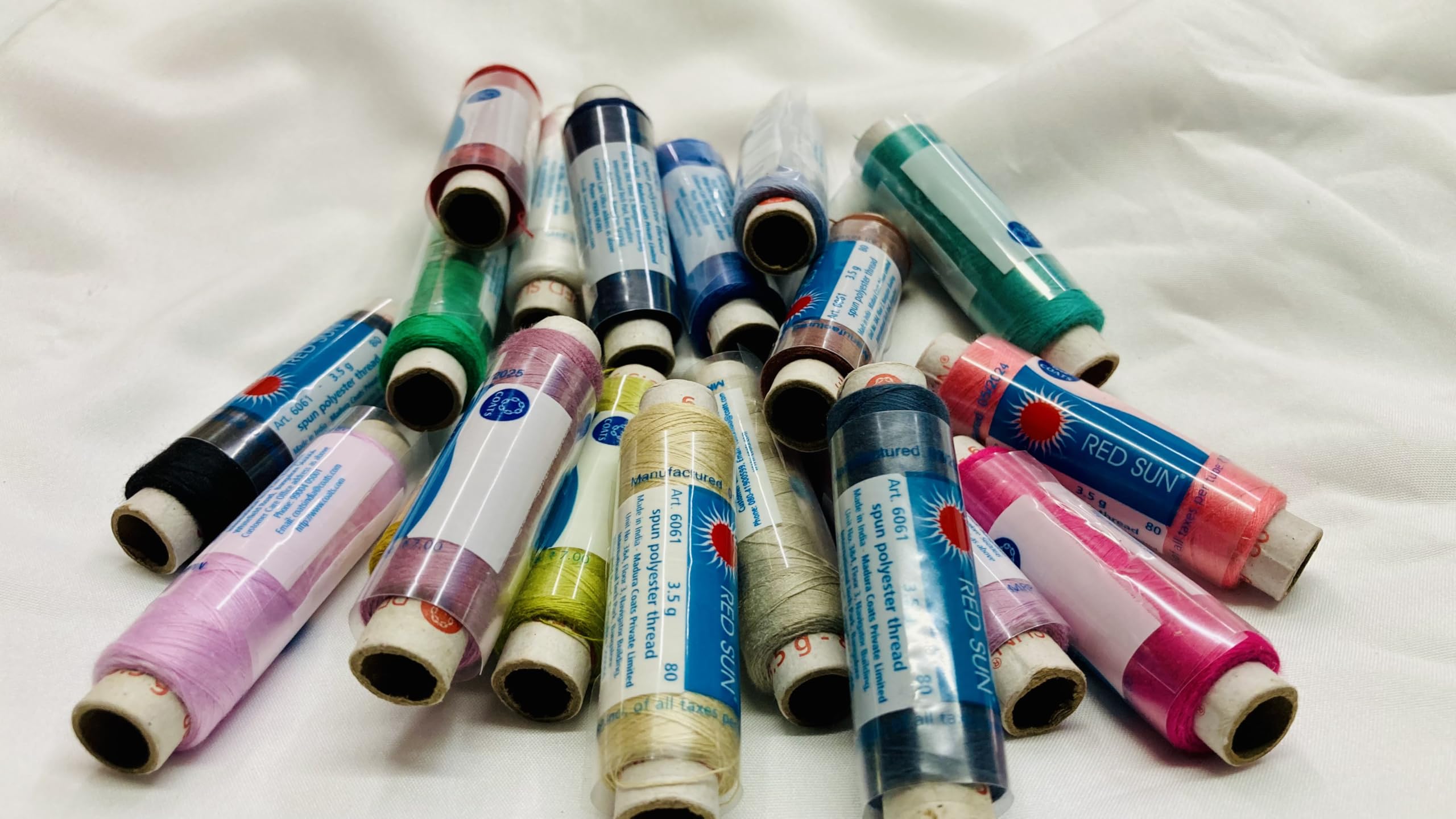 Red Sun Spun Polyester Stiching Thread, Sweing Threads 20tube