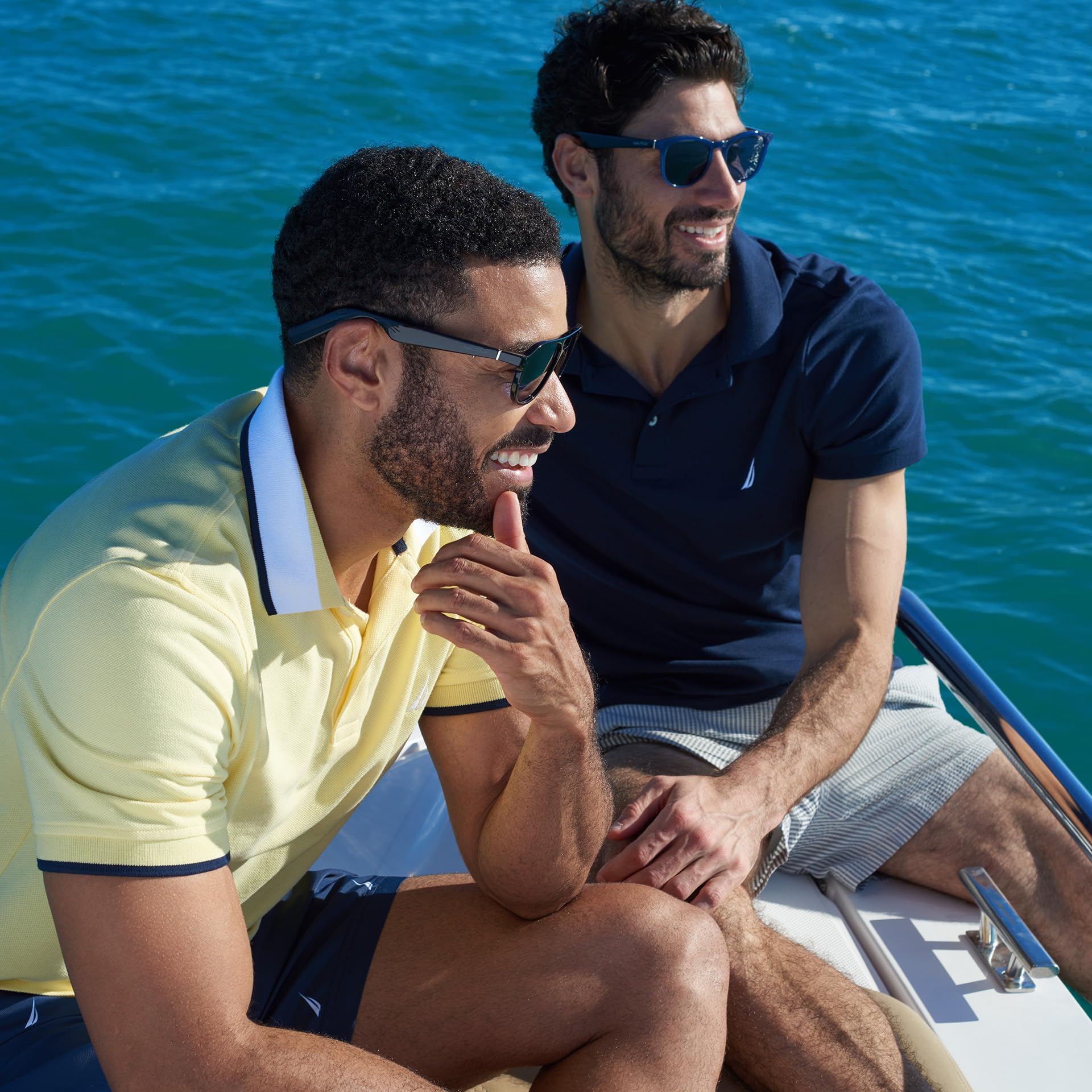 Lucyd - Collezione Nautica - Occhiali Intelligenti Uomo e Donna - Occhiali Intelligenti Wireless con Altoparlanti Aperti e Microfono