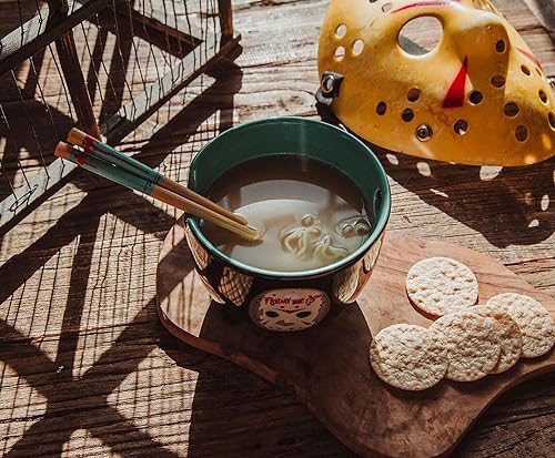 Miniatura 7 de FRIDAY THE 13TH Jason Voorhees - Juego de tazón de ramen y palillos de 20 onzas, color azul (WBH701KD)