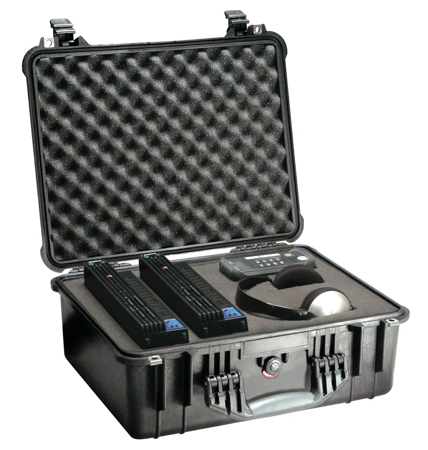 Amazon.com : Pelican 1550 Case With Foam (Black) : Diving Dry