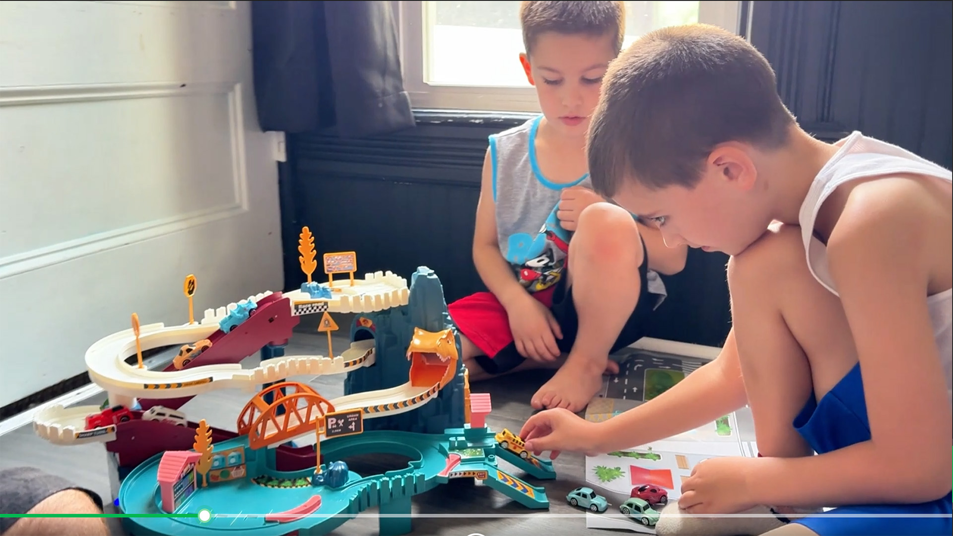 Amazon.com: Toy Car Ramp Track Dinosaur Climbing Hills Railcar