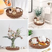 Vista 6 de Bandeja de mesa auxiliar, paquete de 2 cestas tejidas de ratán multifuncional, bandeja redonda para servir con asas, bandejas decorativas
