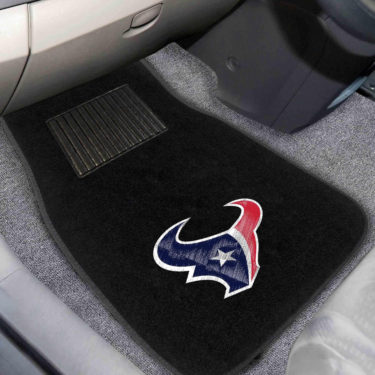 FANMATS NFL Unisex-Adult 2-Piece Embroidered Team Logo Car Mat Set