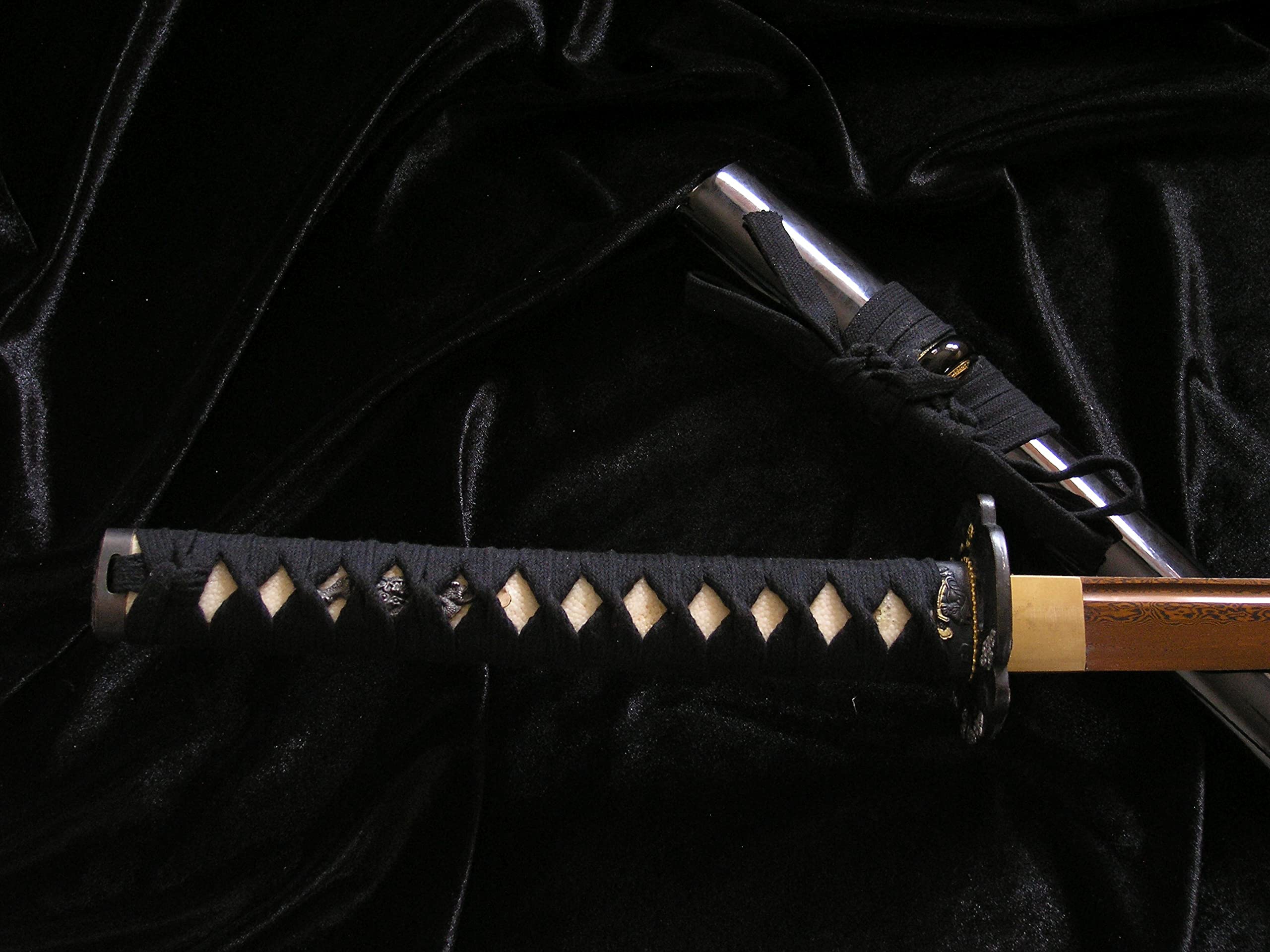 Katana Rot Damast Stahl 1045 Ten Ryu Schwert scharf echt zum Training Metall Samurai 100% handgefertigt Nur für Erwachsene - 18 Jahre erforderlich TR-026