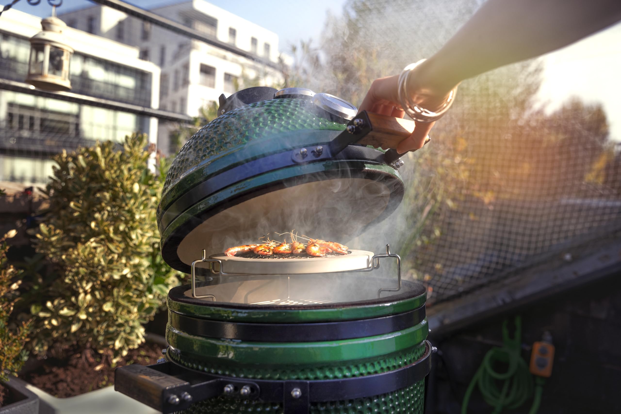 YNNI KAMADO TQKAB25 Panier à cendres pour grilles de 63,5 cm + Grille de séparation centrale amovible