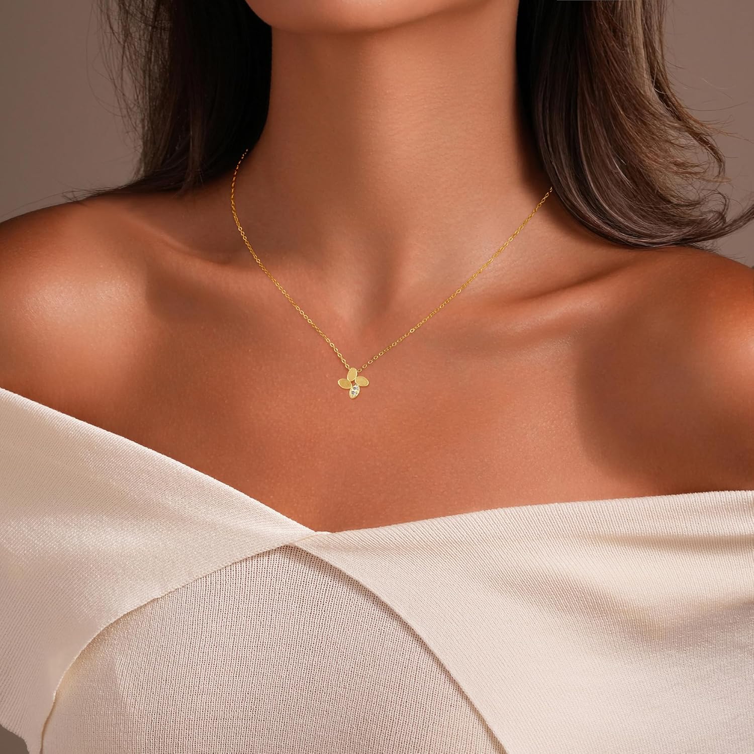 SUYACS 14k Gold Plated Lucky Leaf Necklaces for Women 925 Sterling Silver Tiny Leaves with Cubic Zirconia Pendant Necklace Trendy Simple Chain Mother's Day Jewelry Gifts to Daughter Friends