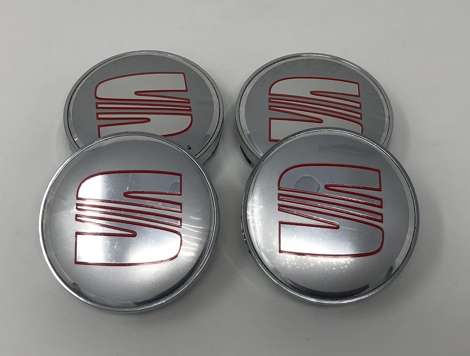 4x SEAT SILVER CHROME RED Logo Emblem 56mm Wheel Badge Centre Hub Caps Dust Covers 6LL 601 171 5JA 601 151A 5JA601151A 5JA601151 1JO601171 1J0 601171 FR SPORT PERFORMANCE IBIZA LEON ALHAMBRA AROSA ALTEA MII TOLEDO and other models