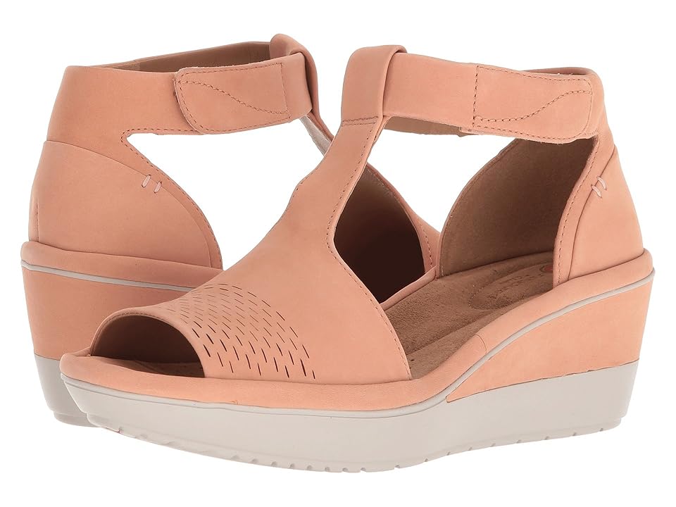 

Clarks Wynnmere Avah (Peach Nubuck) Women's Wedge Shoes, Orange