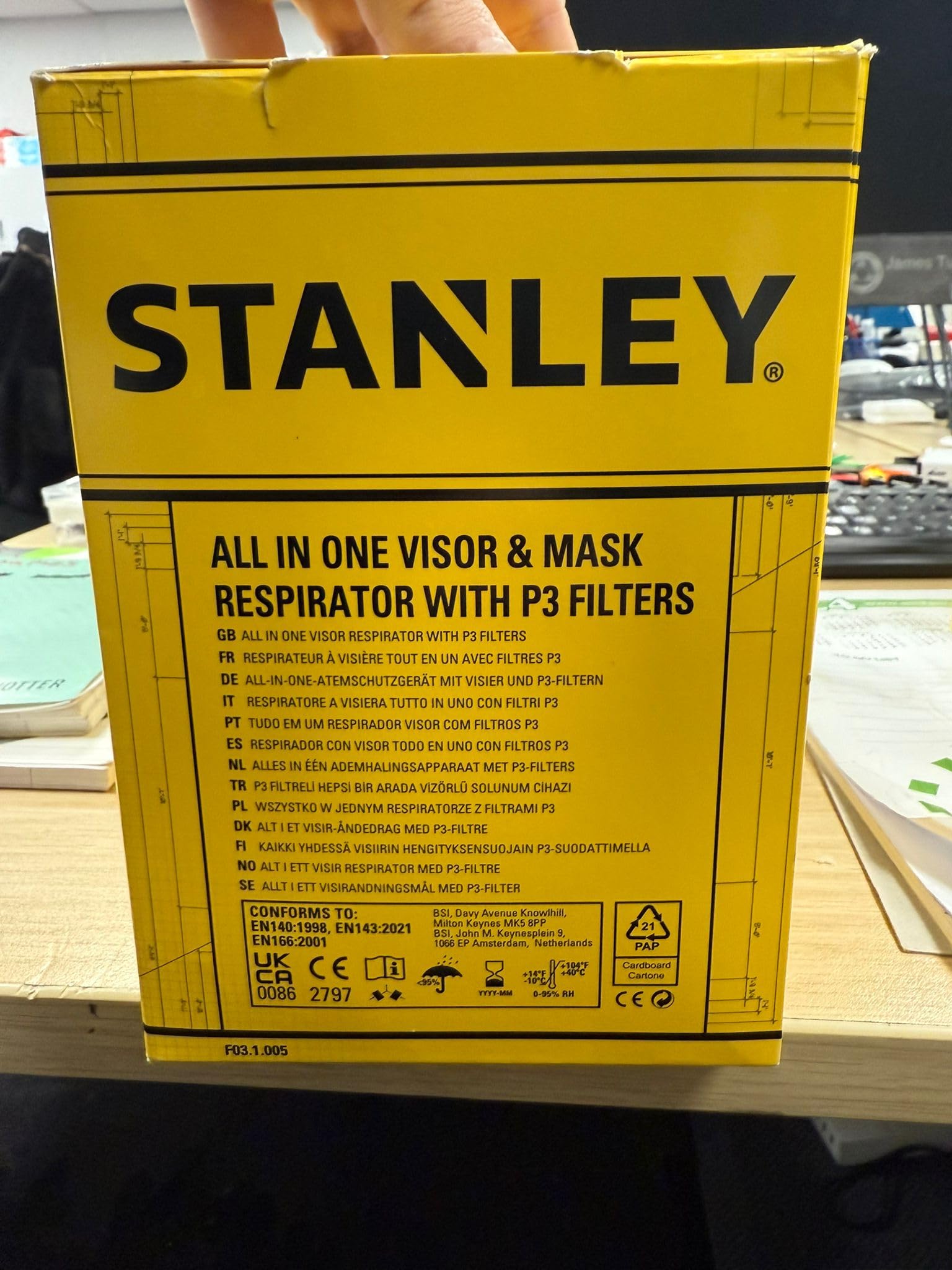 Stanley Technologia Combo-Visor Fit-Check i maksymalna 99,99% -P3 dopasowane filtry w zestawie gogle i do prac budowlanych, cienka maska piaskowa z oddychaniem, żółta, unisex, Żółty, Visor and Dust
