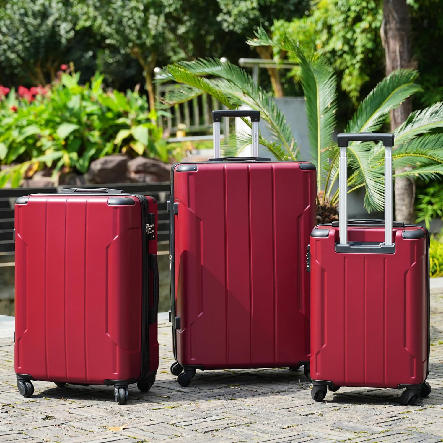 Merax Luggage Set 3 Piece Expandable Lightweight Spinner Suitcase with Corner Guards (Red.)