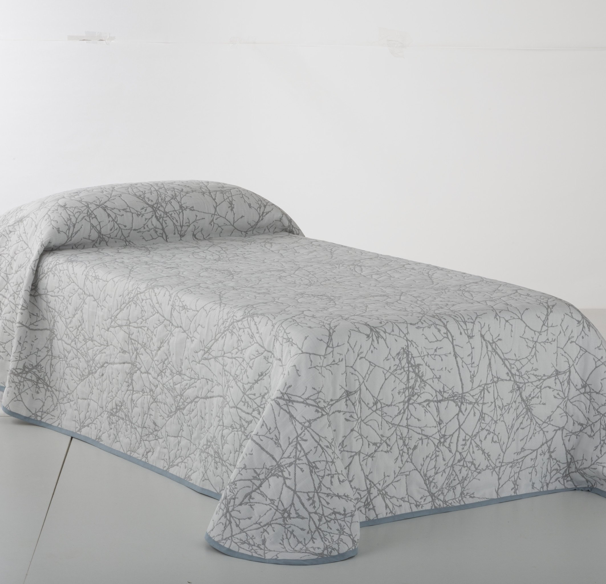 VIALMAN Colcha Bouti Ligera Sofia 18 para Cama de Matrimonio de 150 cm | Tamaño Colcha 250 x 270 cm, Color Gris