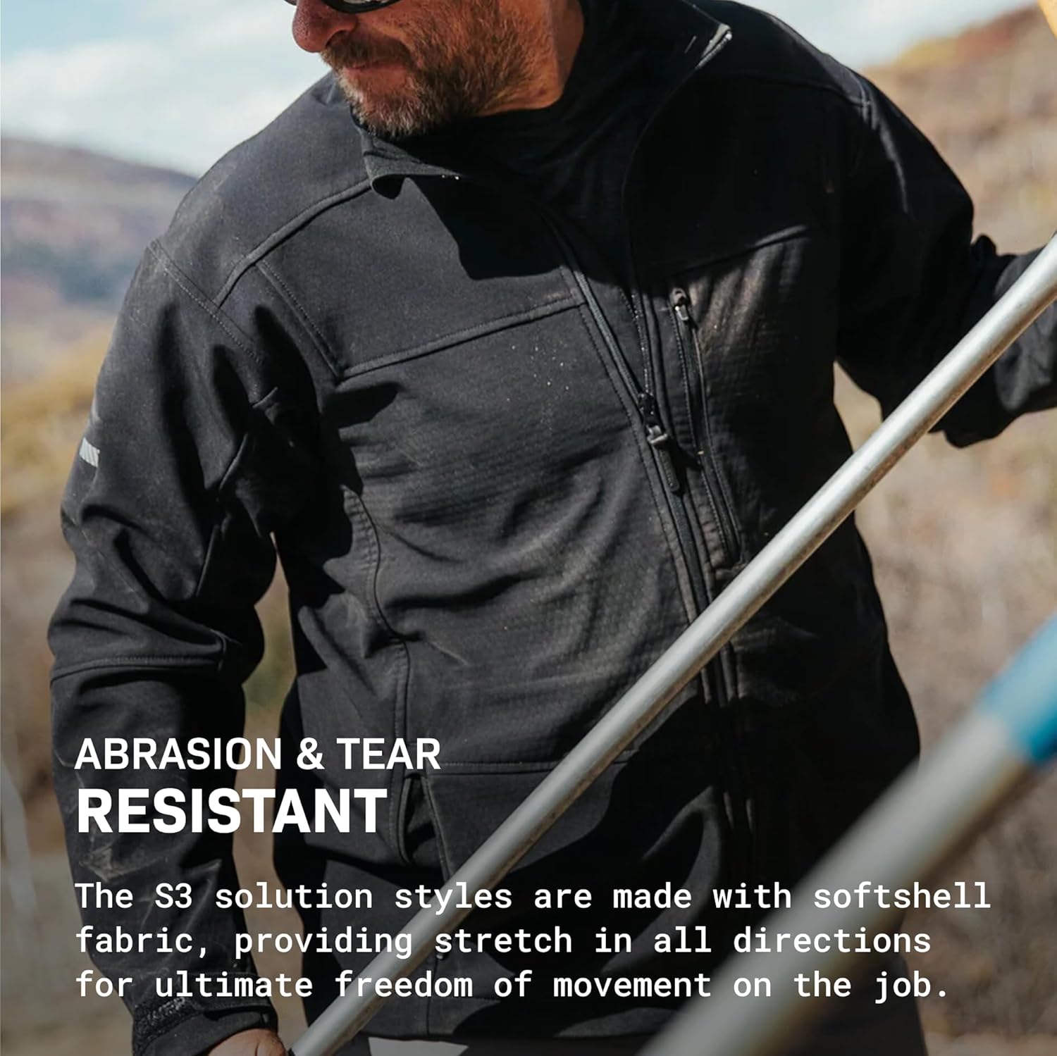 TRUEWERK Men's Softshell Work Jacket - S3 Solution Coat Technical Workwear, Lightweight, Waterproof with 4-Way Stretch - Image 5