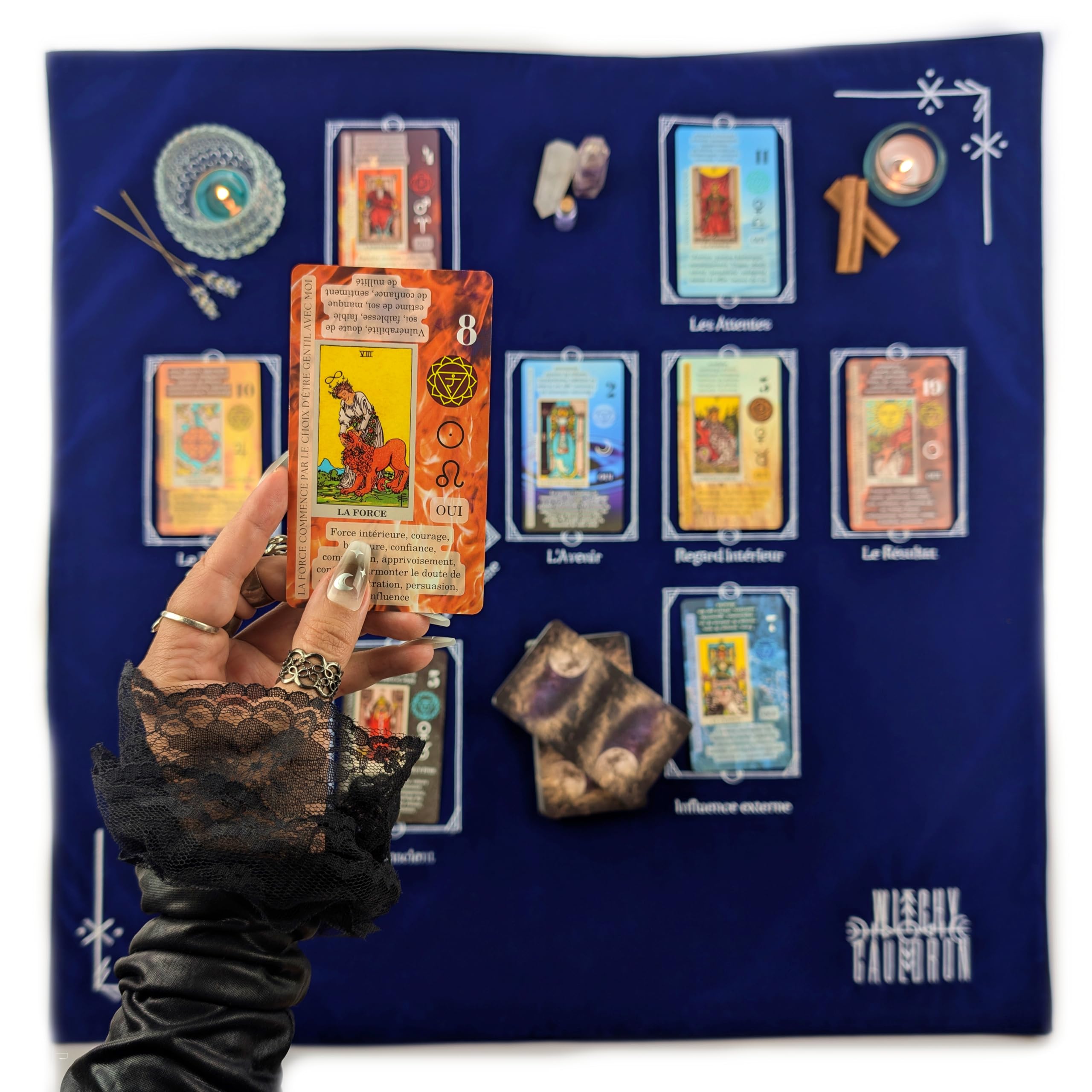 Witchy Cauldron Nappe De Tarot Divinatoire – Velours Noir, Broderie Croix Celtique, Satin, Pour Autel Et Tirage – Noir