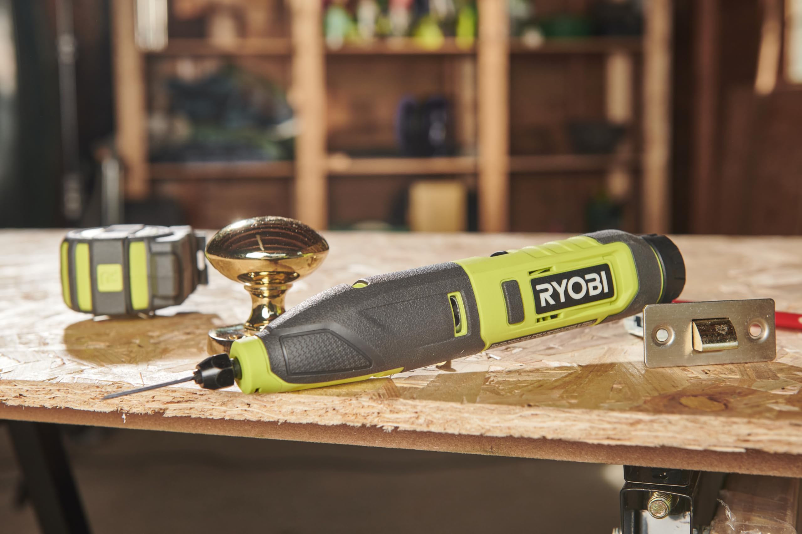 Ryobi RHC4-0, Taglierina a Caldo 4V USB al Litio, Fino a 270°, Ideale per Tagli di Modellismo e Artigianato, Include 1 Punta con Filo, 1 Punta di Incisione e 1 Punta con Coltello, Batteria non Inclusa