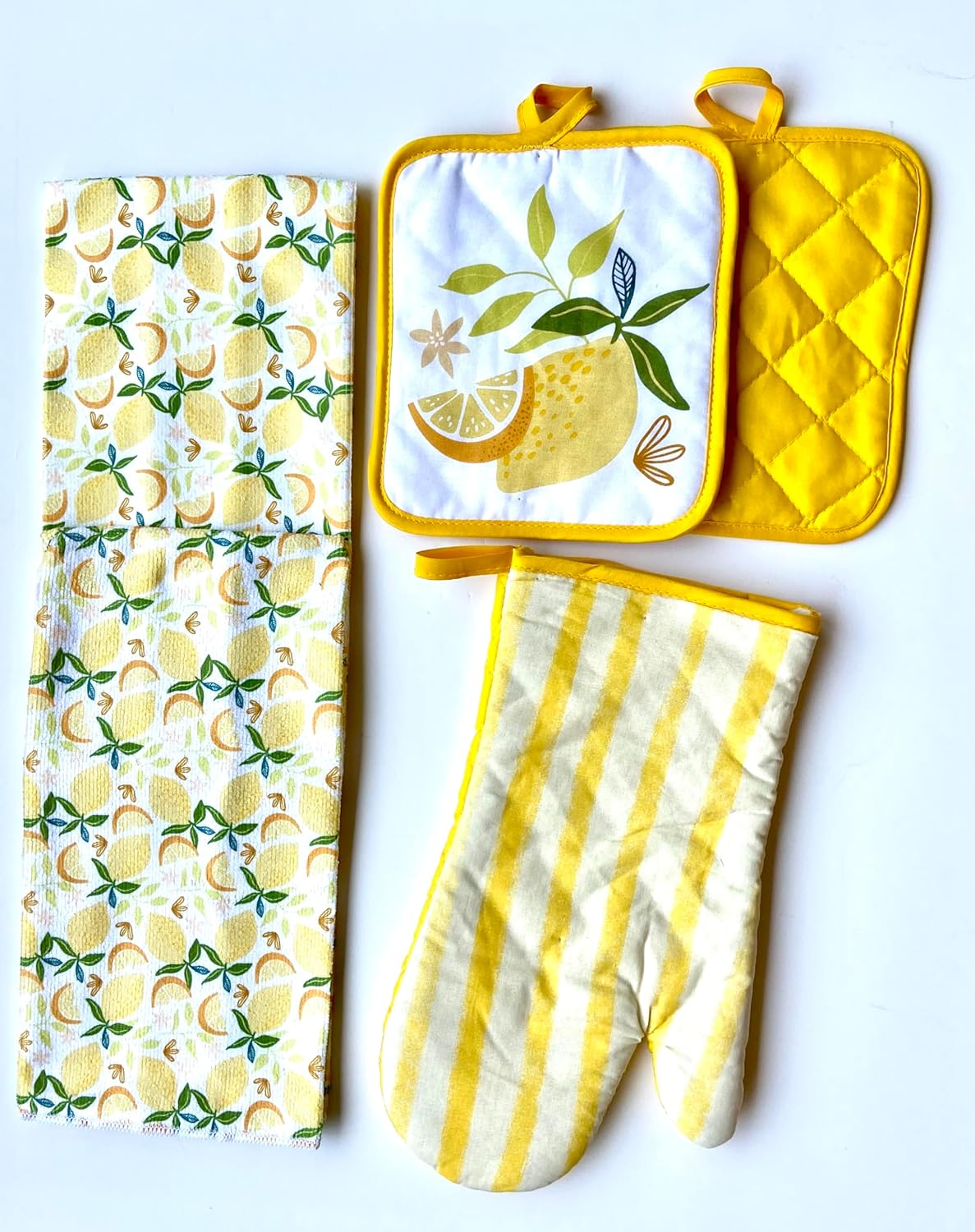 Generic Family Chef Lemons Galore 5 Piece Kitchen Linen Set - 2 Kitchen Towels, 2 Pot Holders, 1 Oven Mitt, White, Yellow, Green, RN#57623