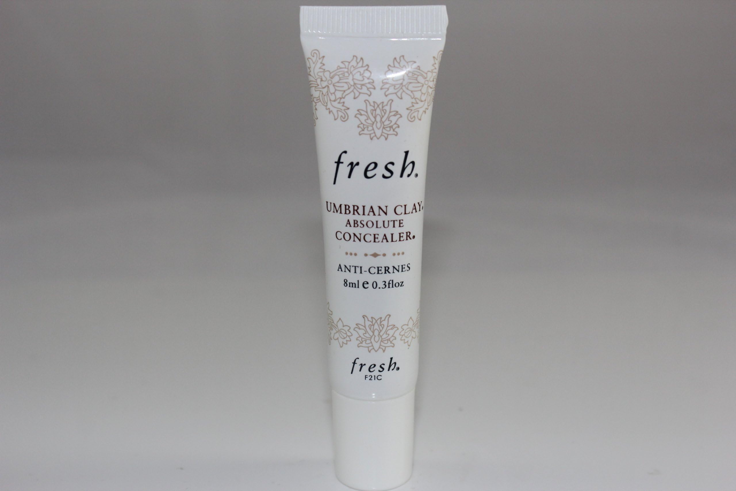 Fresh Umbrian Clay174; Absolute Concealer174; 3