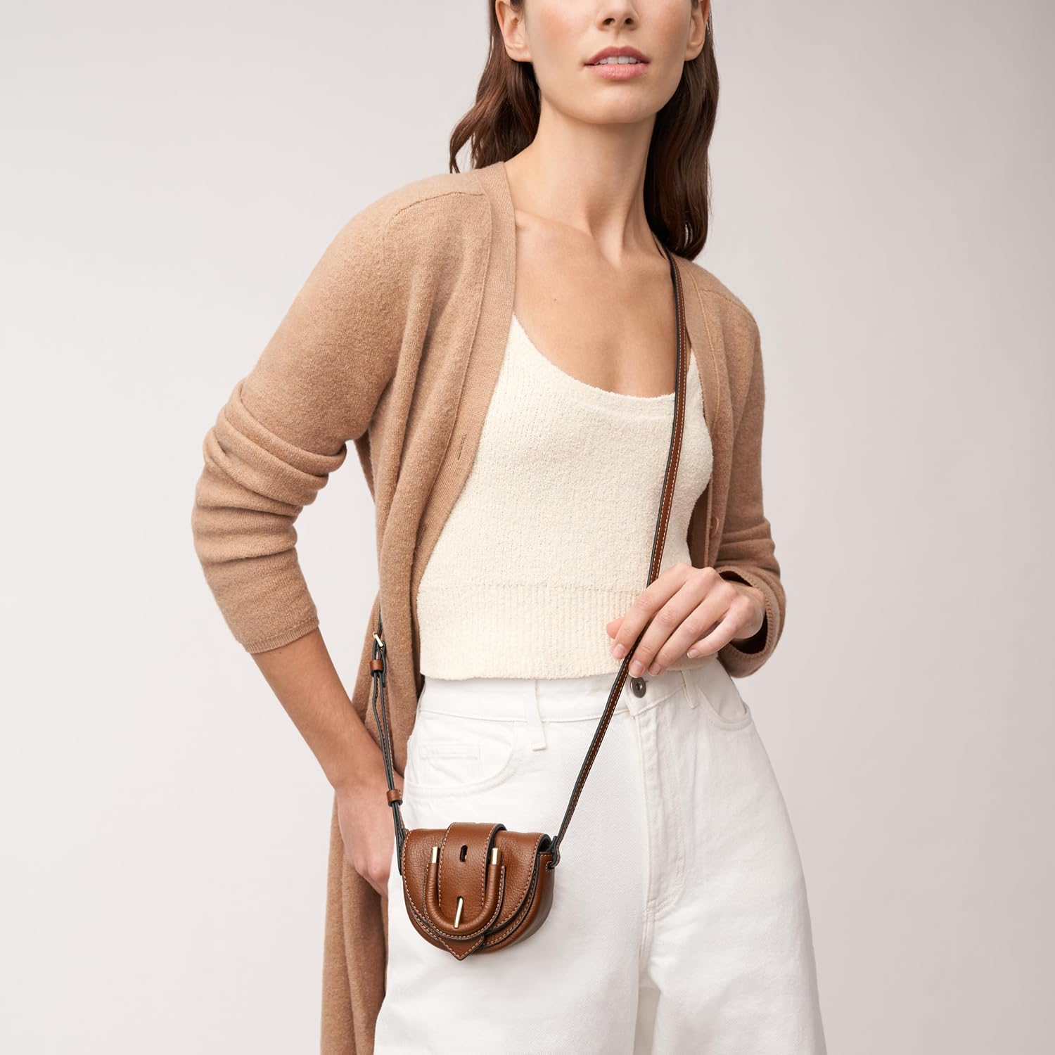 Amazon | Fossil レディース Harwell レザー マイクロフラップ クロス 