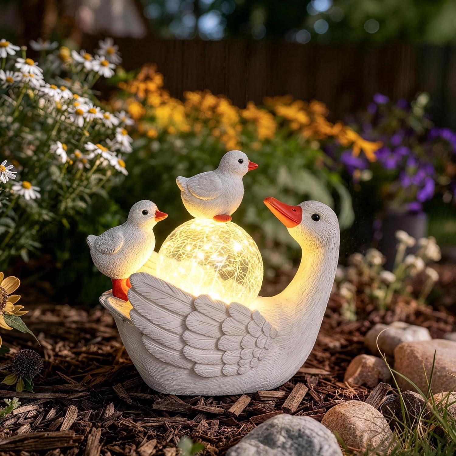 GIGALUMI Porch Goose Statue 6.7", Solar Garden Statues for Outside,Solar Goose Decor Outdoor,Animal Figurines,Porch Goose Statue for Porch Garden,Yard,Patio,Lawn and Birthday Gifts for Mom Women