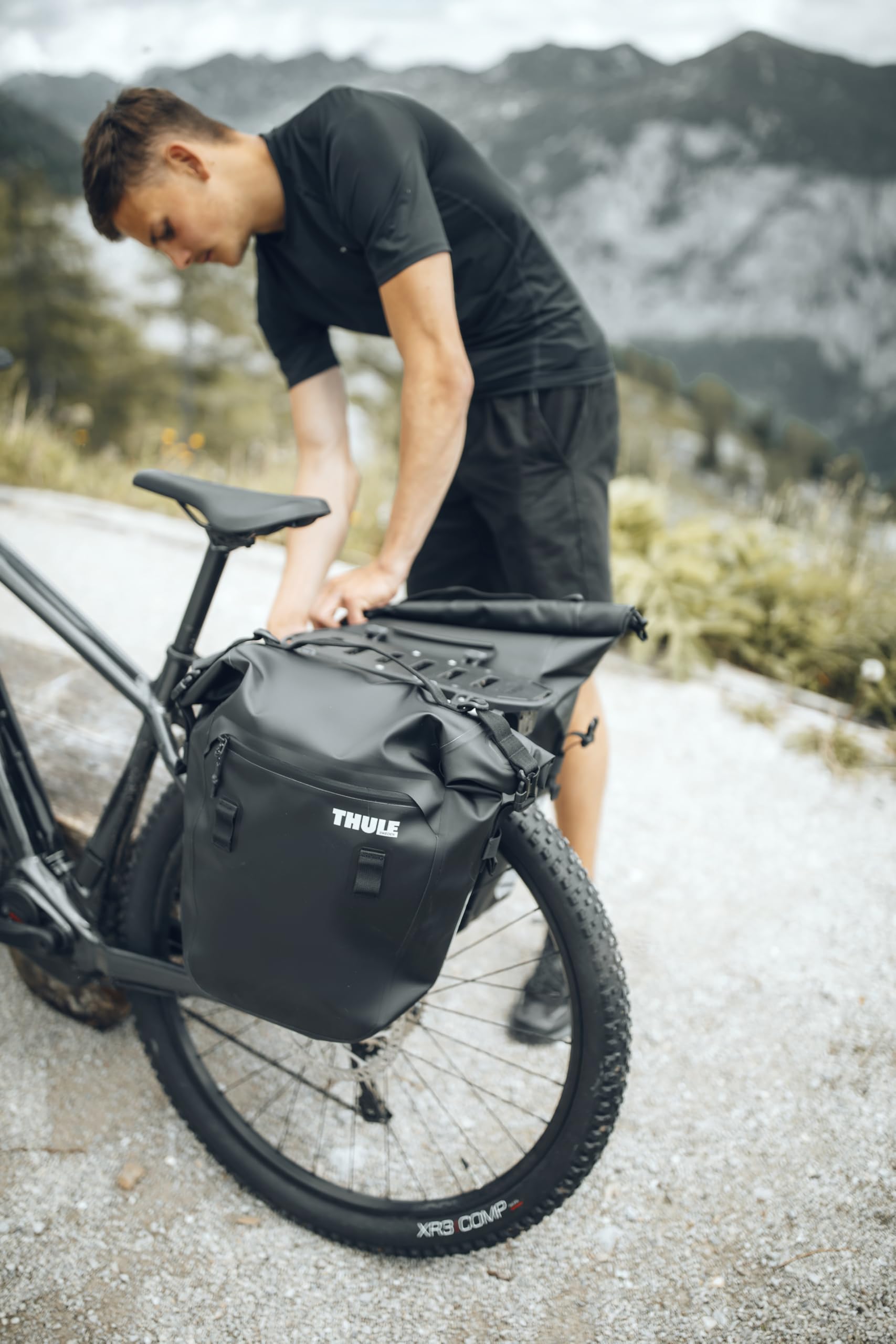 Thule Shield Pannier 22 l Single Black