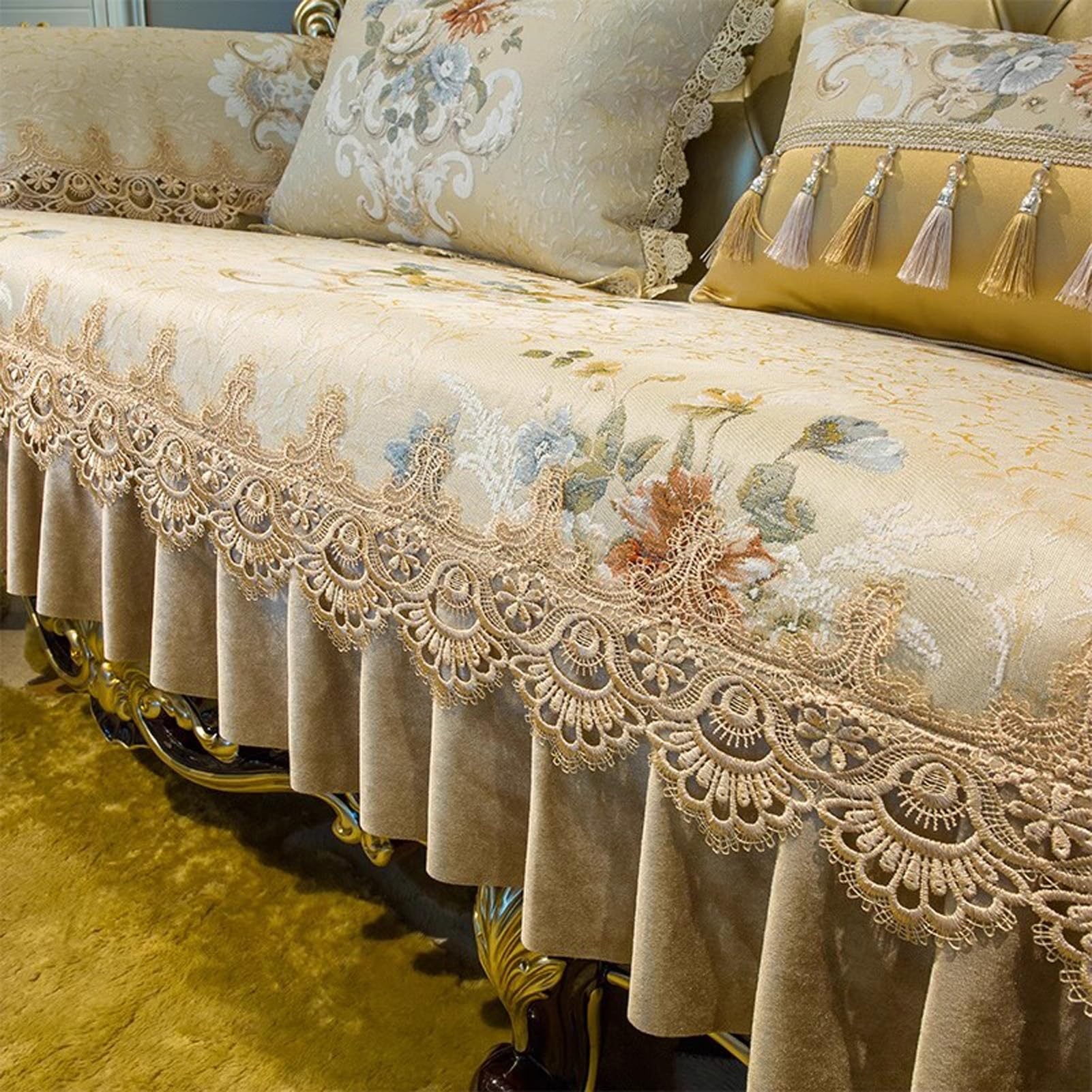Housse de canapé 1 pièce à jupe pour sublimer la décoration de votre salon