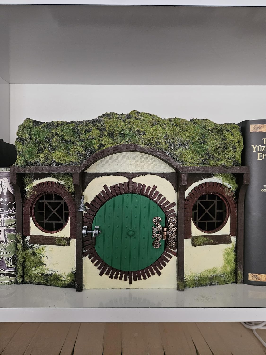 Bilbo House Book Nook, Book Ends, Home Decor
