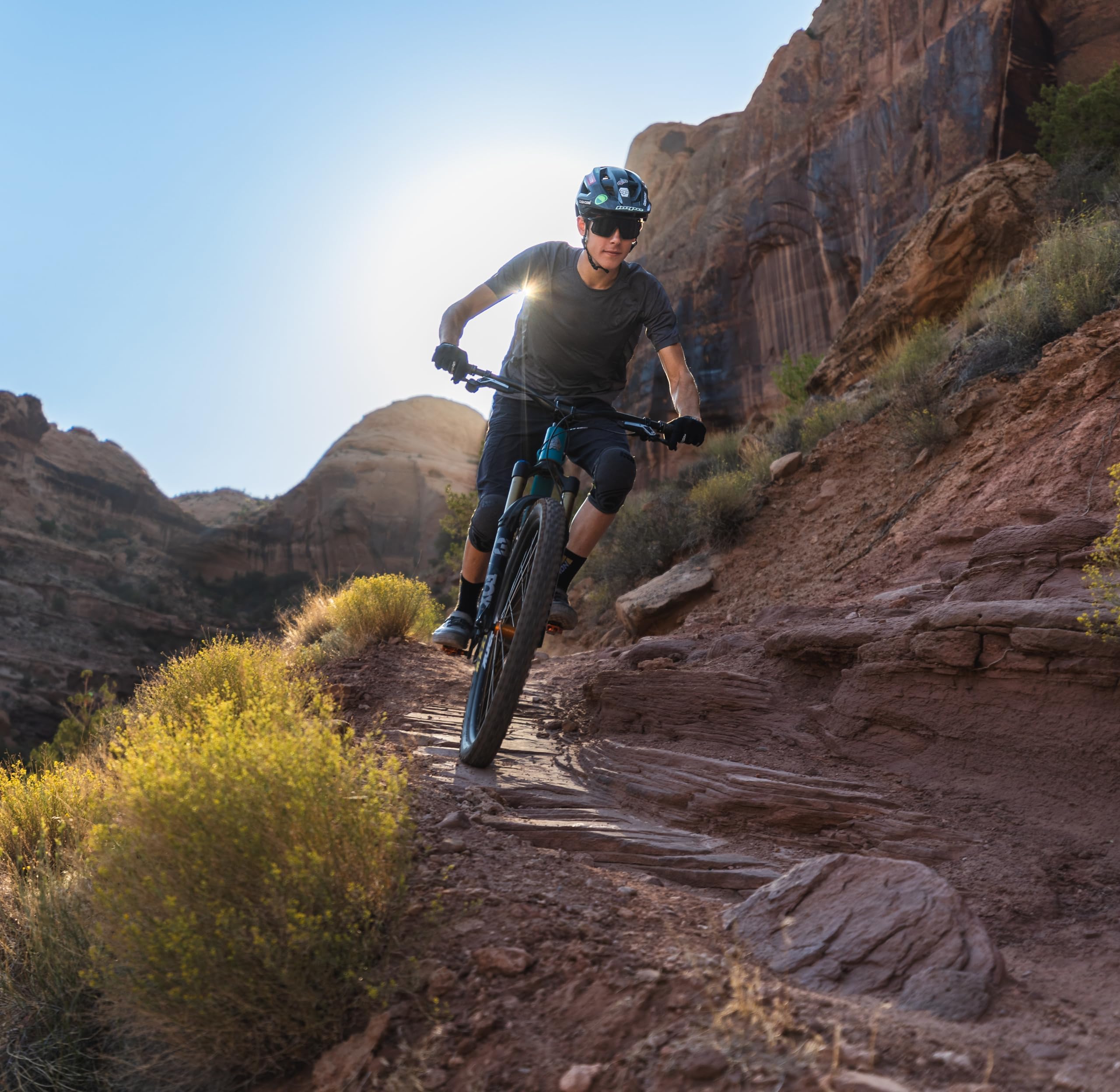 Tifosi Moab Okulary rowerowe – idealne do jazdy na rowerze (żwir, MTB i szos), baseballu i pickleballu, nietłukące się soczewki z poliwęglanu