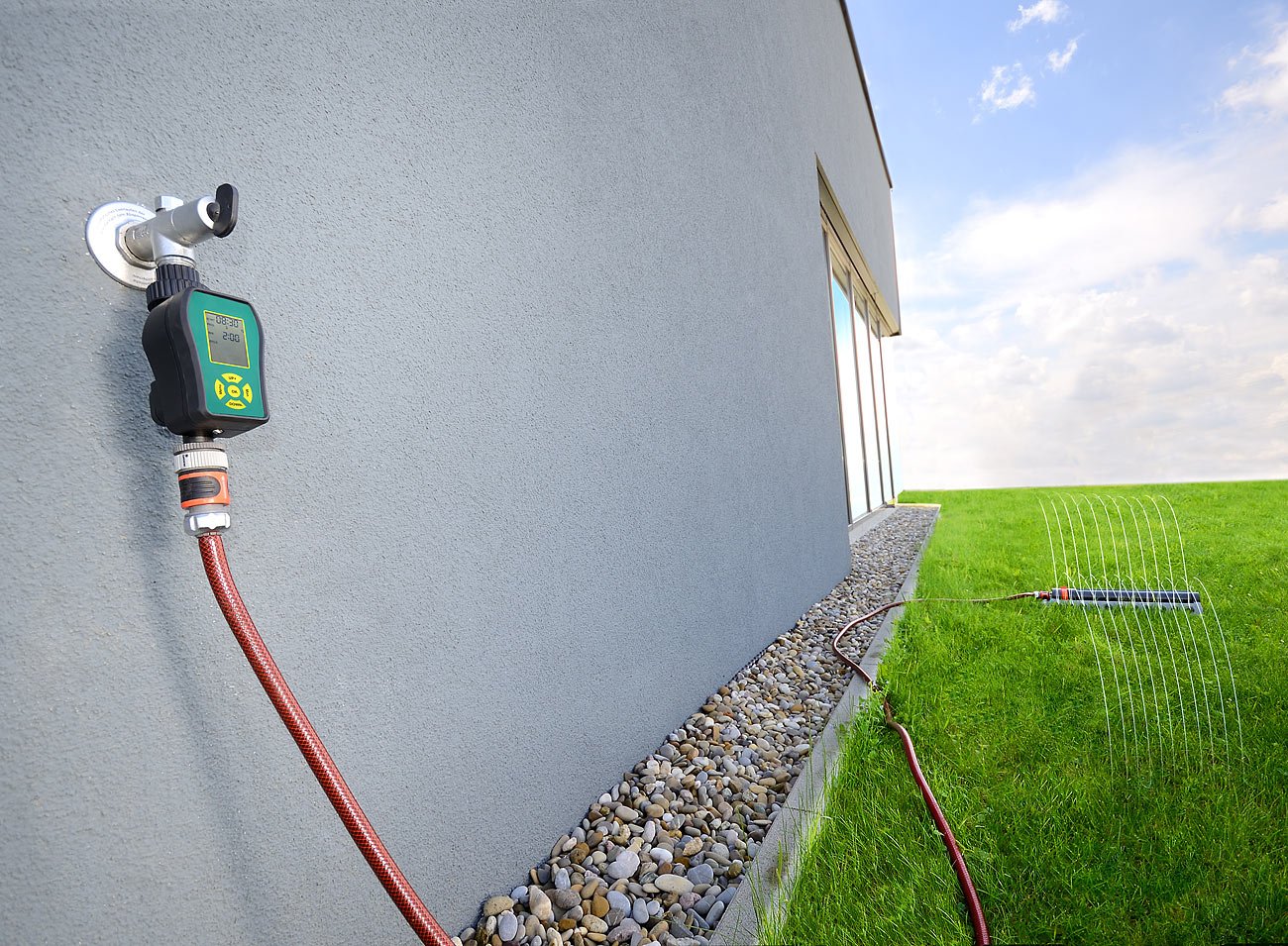 Royal Gardineer Bewässerungscomputer: Digitale Bewässerungsuhr für automatische Bewässerung (Zeitschaltuhr Gartenschlauch, Zeitschaltuhr Wasserschlauch, Uhr)