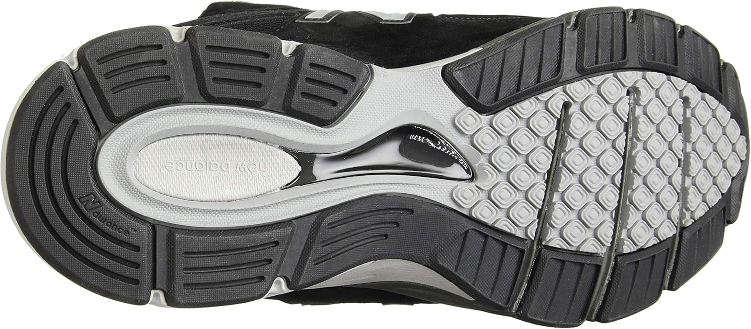 New Balance Men's Made in Us 990 V4 Sneaker 8 Black/Silver