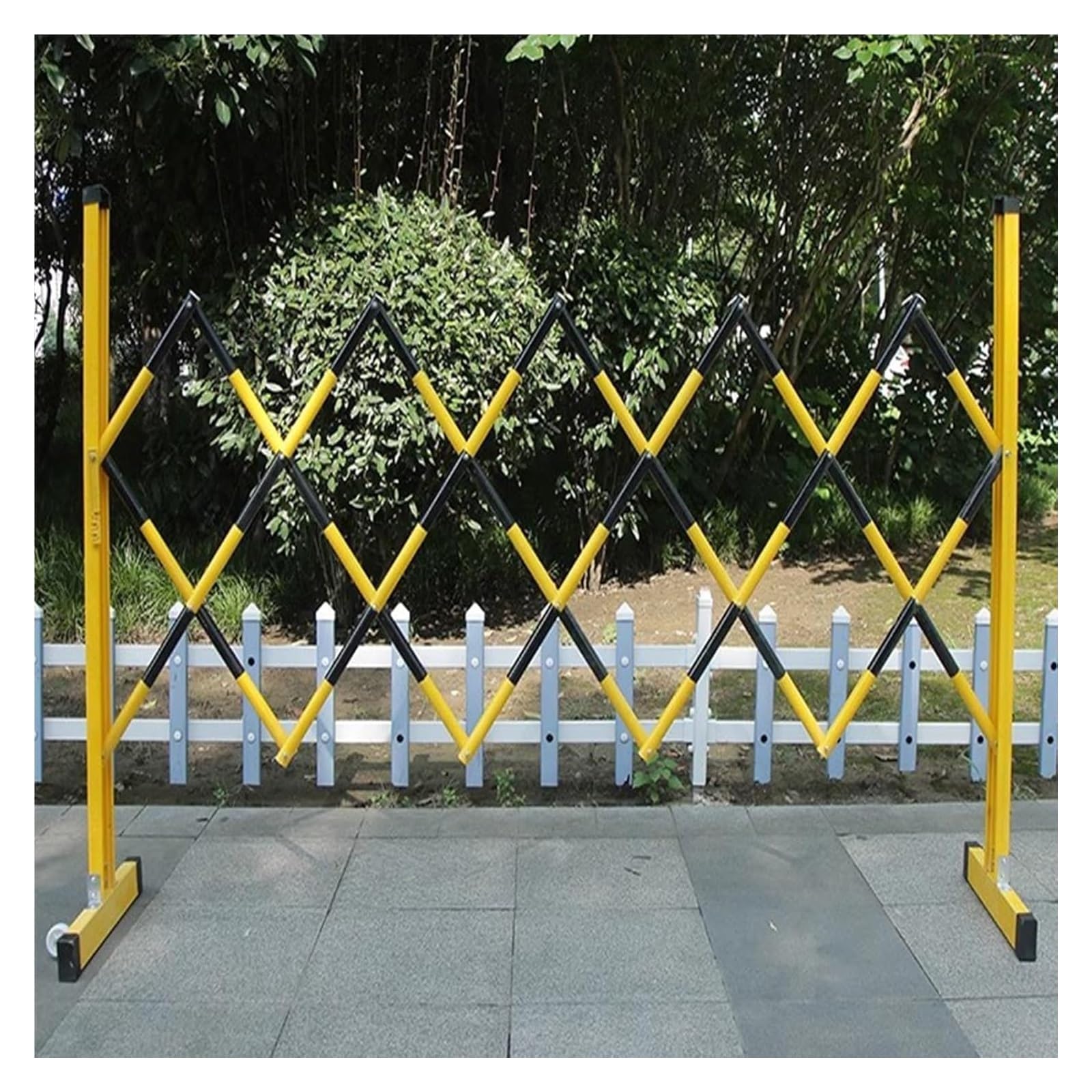 YNIYUJKL Retractable Roll Barrier - Expandable Metal Driveway Gate Mobile Folding Security Fence